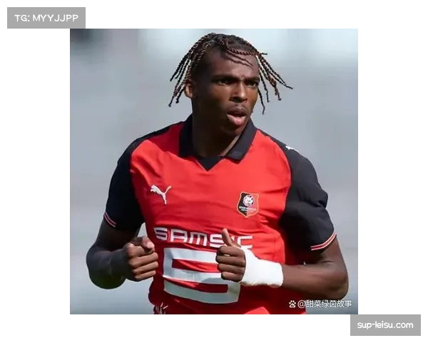 雅凯将加盟利物浦 蓝军后防战力值未来可期